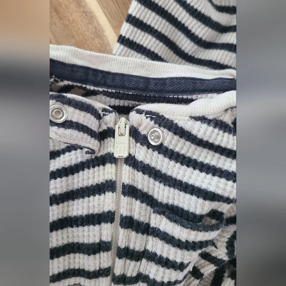 Baby‎ gap Girl Boy sleeper 6-9 Months